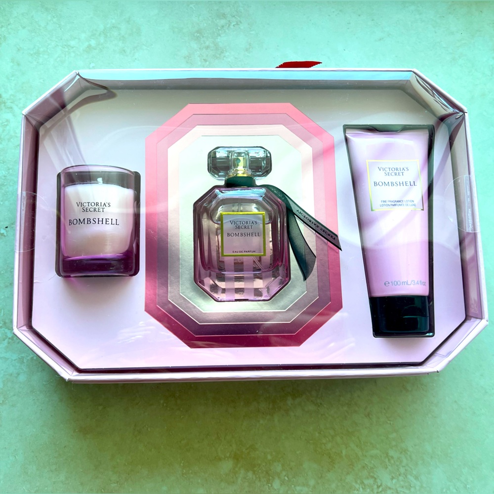 Victorias Secret Bombshell fragrance 3 piece set - perfume, candle, & lotion